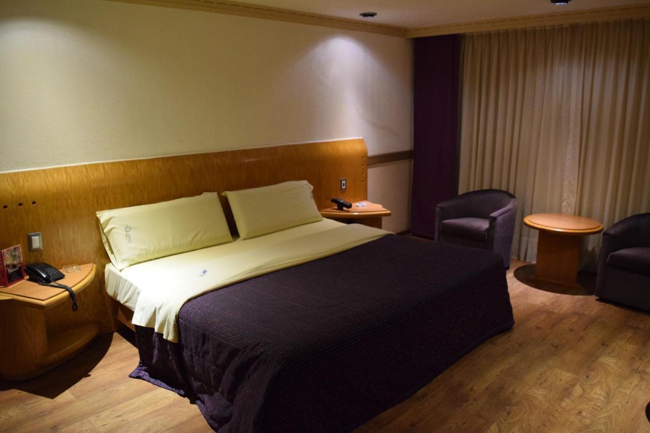 Hotel & Suites La Marquesa Толука Екстер'єр фото
