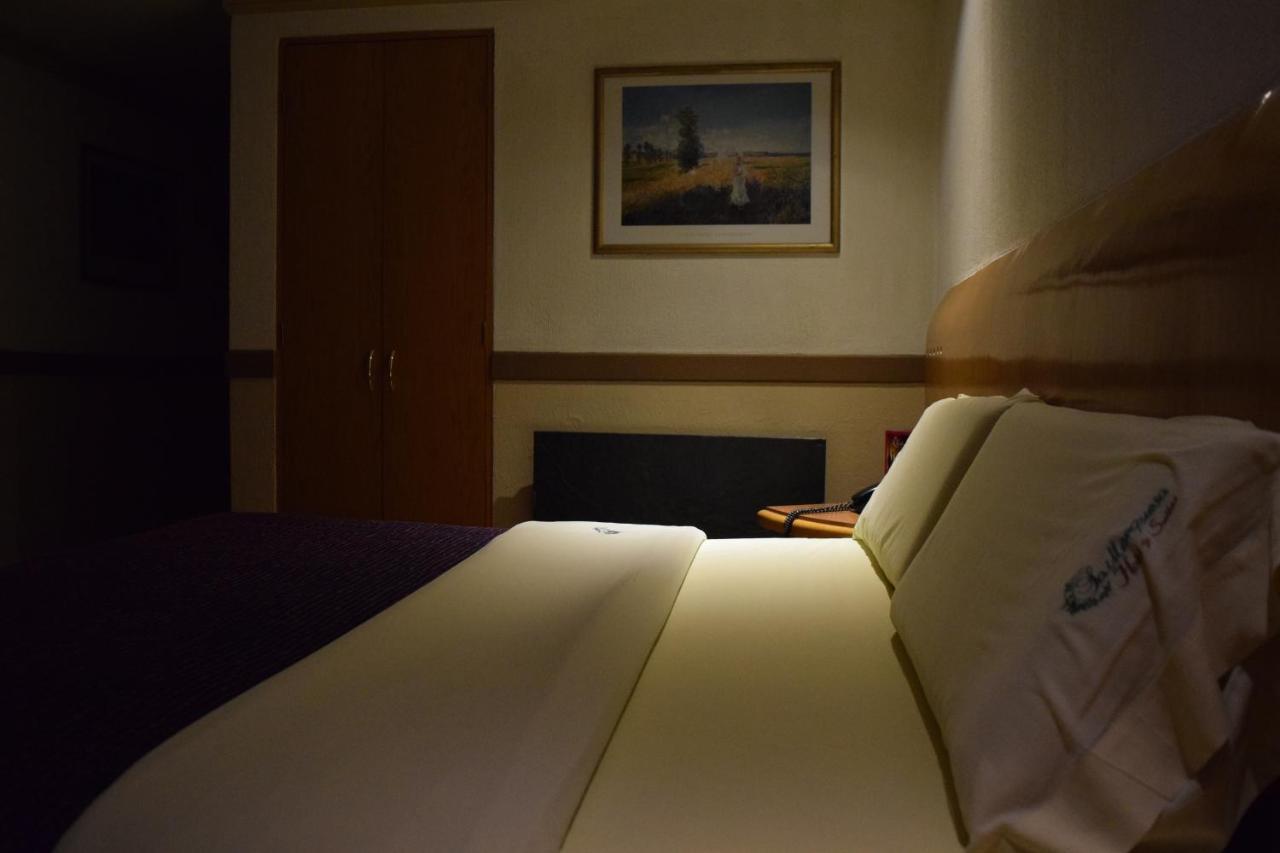 Hotel & Suites La Marquesa Толука Екстер'єр фото