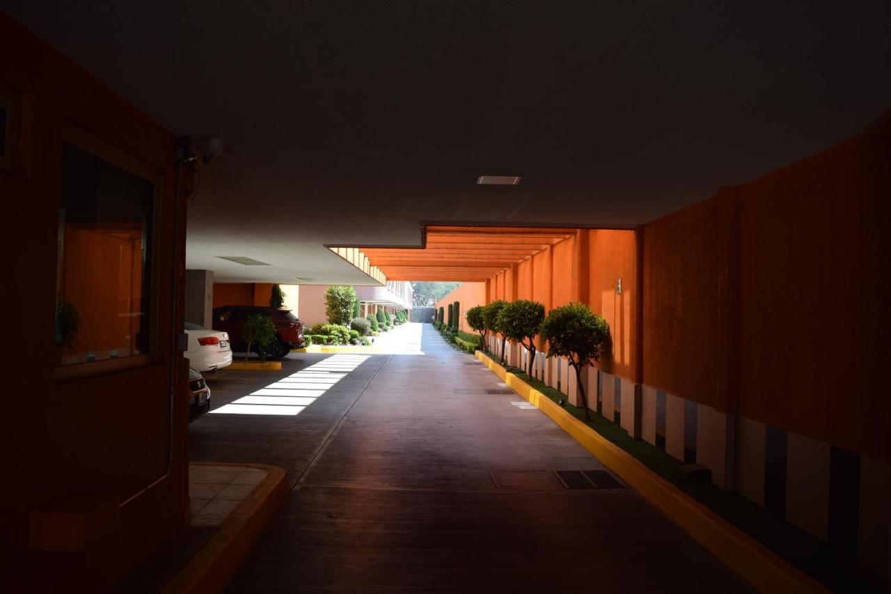 Hotel & Suites La Marquesa Толука Екстер'єр фото